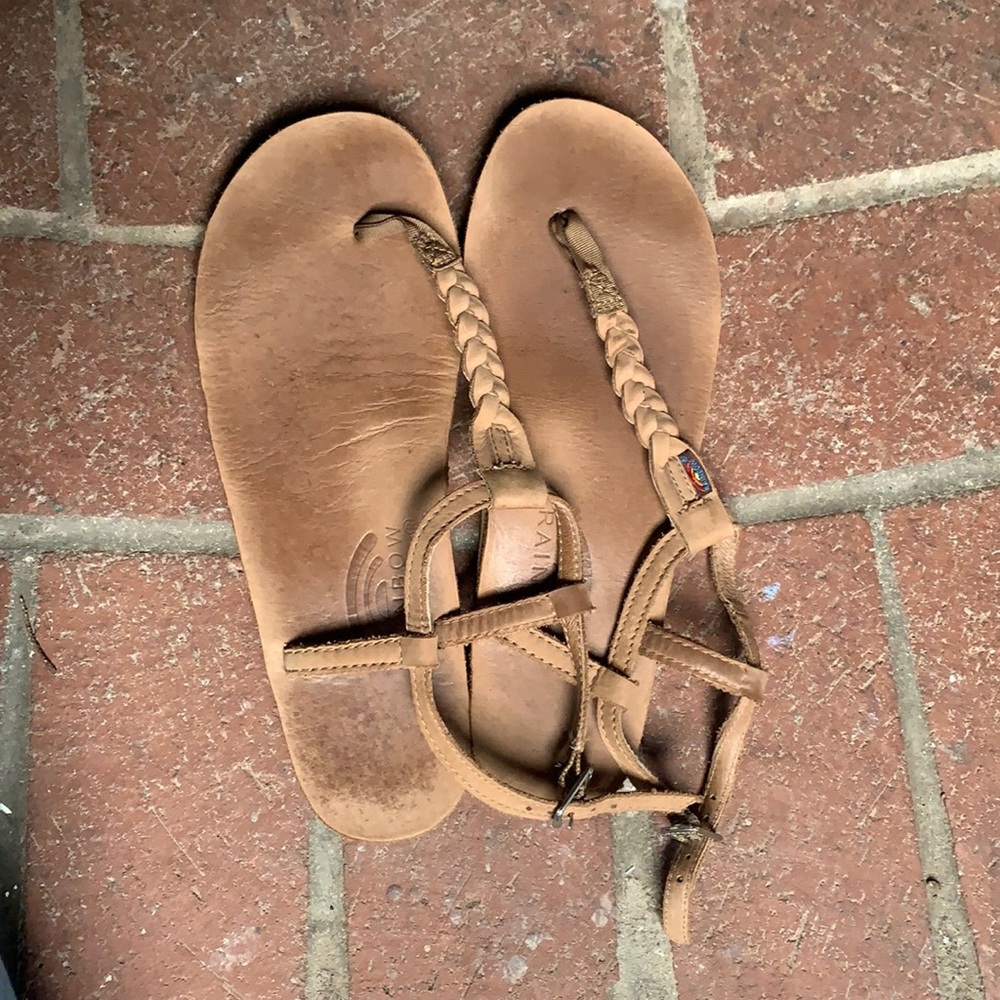 Rainbow Sandals Size 7